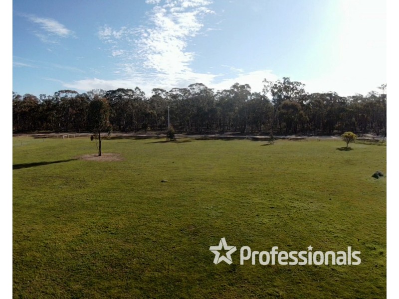 730  Timor – Bromley Road, Bet Bet VIC 3472