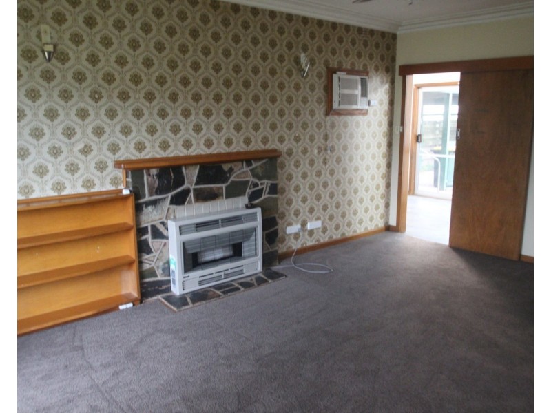 14 Barr Street, Maryborough VIC 3465