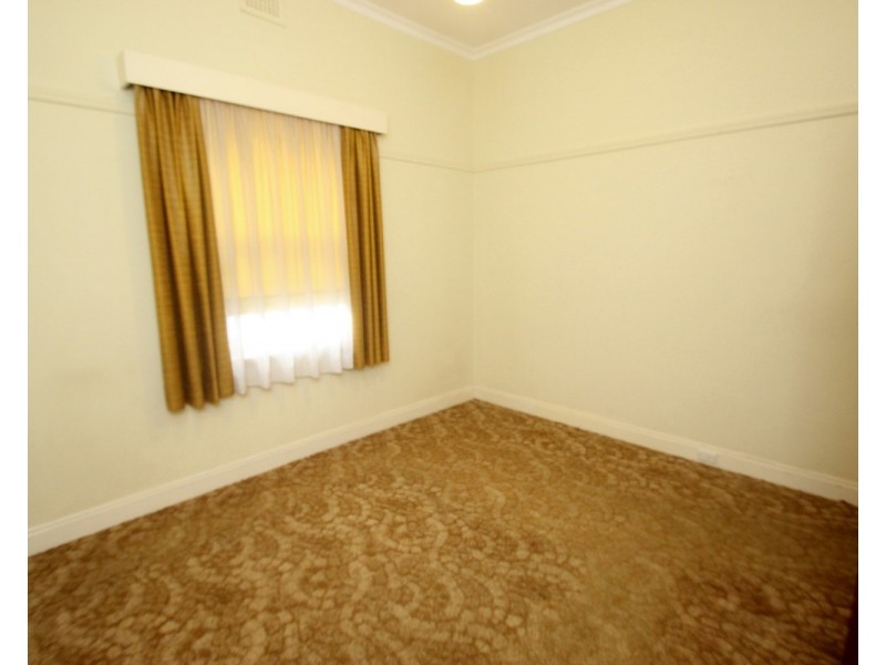 36 Majorca Road, Maryborough VIC 3465