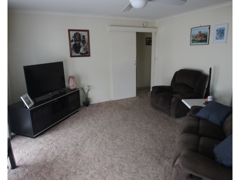 2/112 Park Road, Maryborough VIC 3465