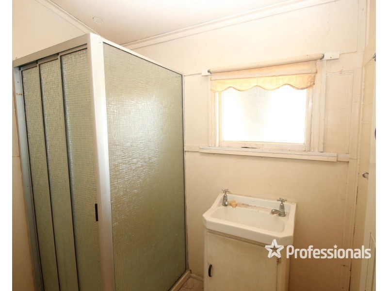 9 Newton Street, Maryborough VIC 3465