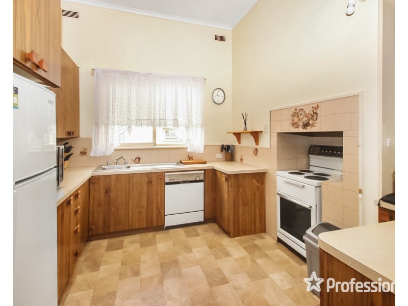 54 Dundas Road, Maryborough VIC 3465