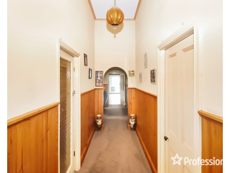 54 Dundas Road, Maryborough VIC 3465