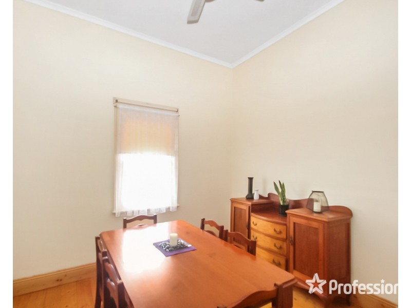 54 Dundas Road, Maryborough VIC 3465