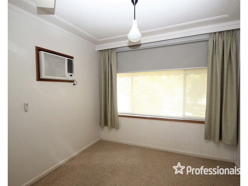 54 Clarke Street, Maryborough VIC 3465