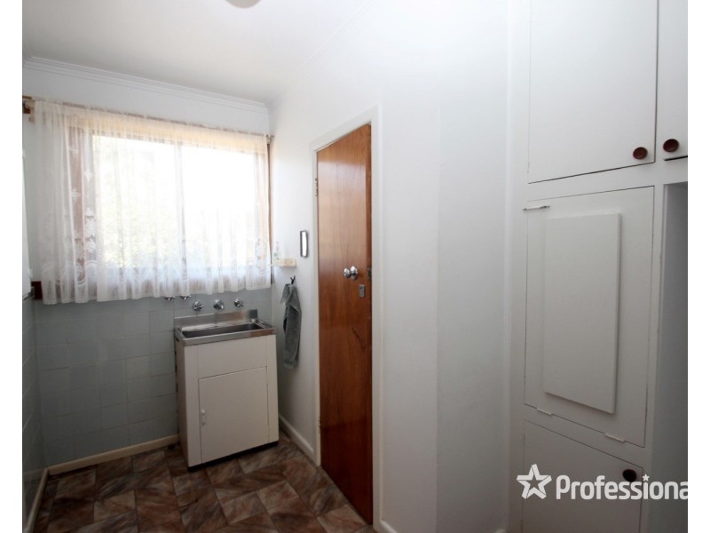 54 Clarke Street, Maryborough VIC 3465