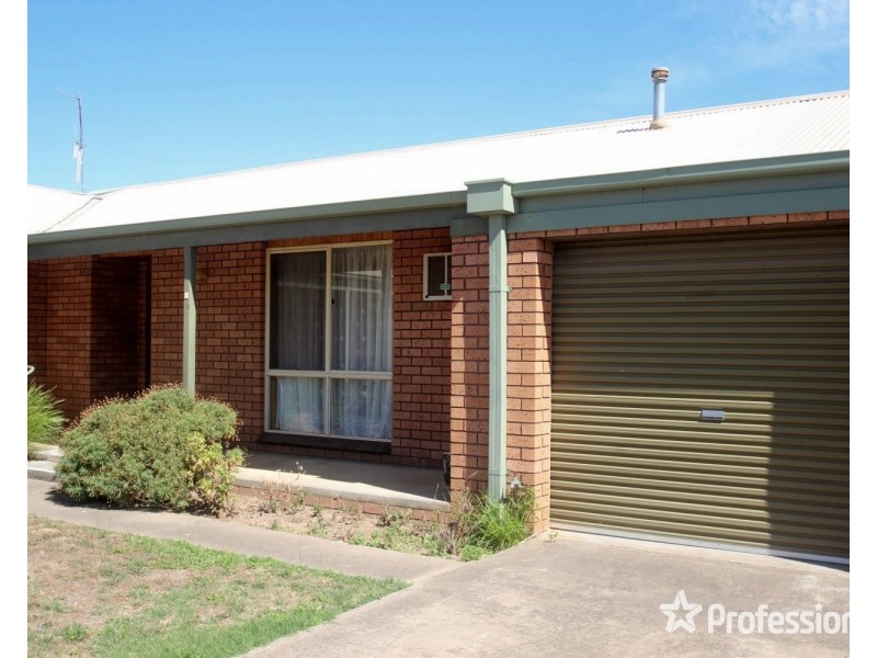 2/89 Inkerman Street, Maryborough VIC 3465