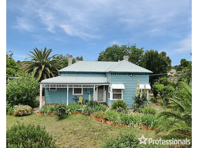 96 Rutherford Street, Avoca VIC 3467