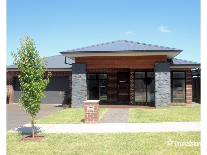 40 Forest view Drive, Maryborough VIC 3465