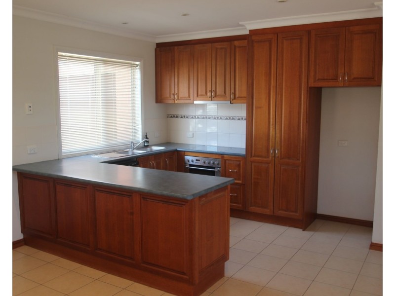 4/51 Park Road, Maryborough VIC 3465