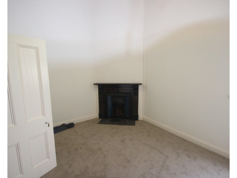 82 Napier Street, Maryborough VIC 3465