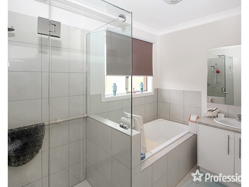 4 Lowery Court, Maryborough VIC 3465