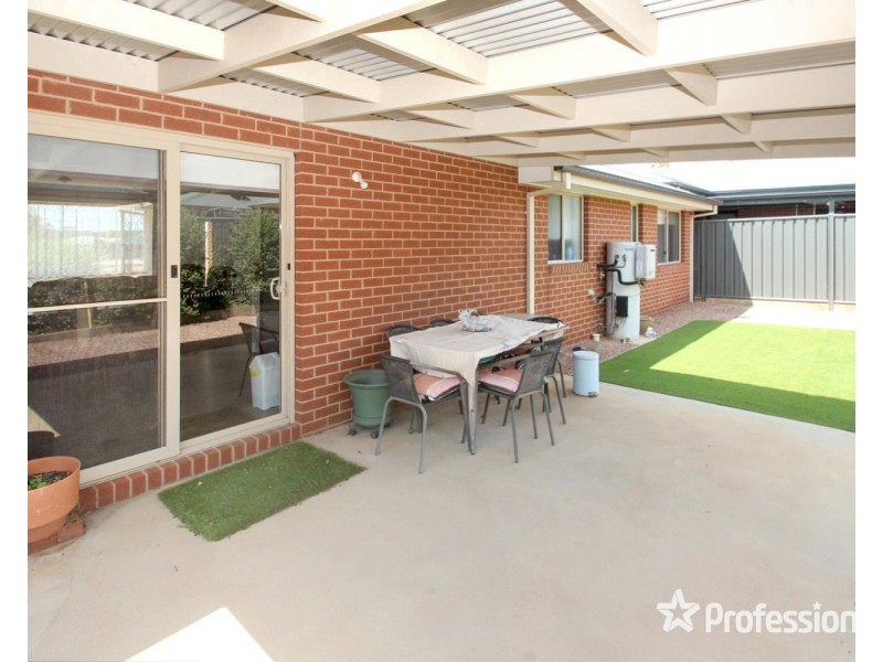 4 Lowery Court, Maryborough VIC 3465