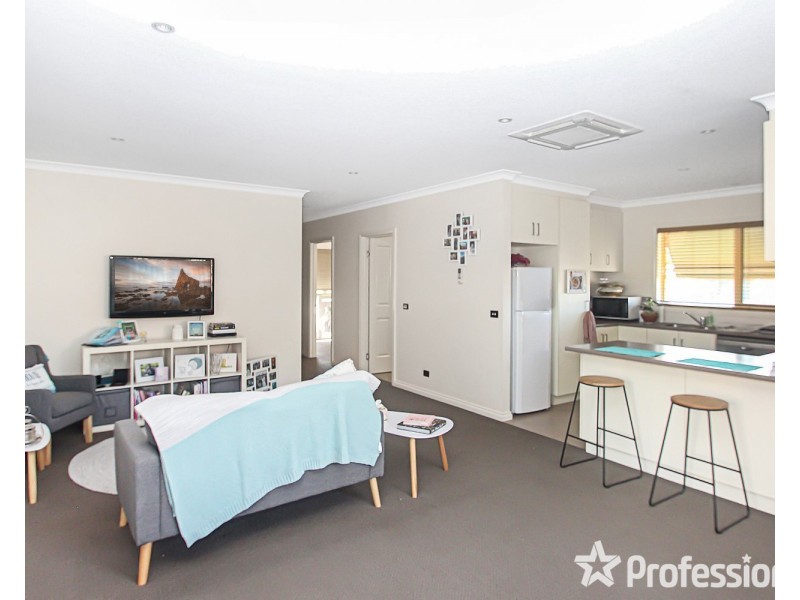 12 Sydney Avenue, Maryborough VIC 3465