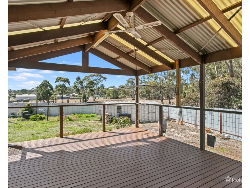 25 Ironbark Drive, Maryborough VIC 3465