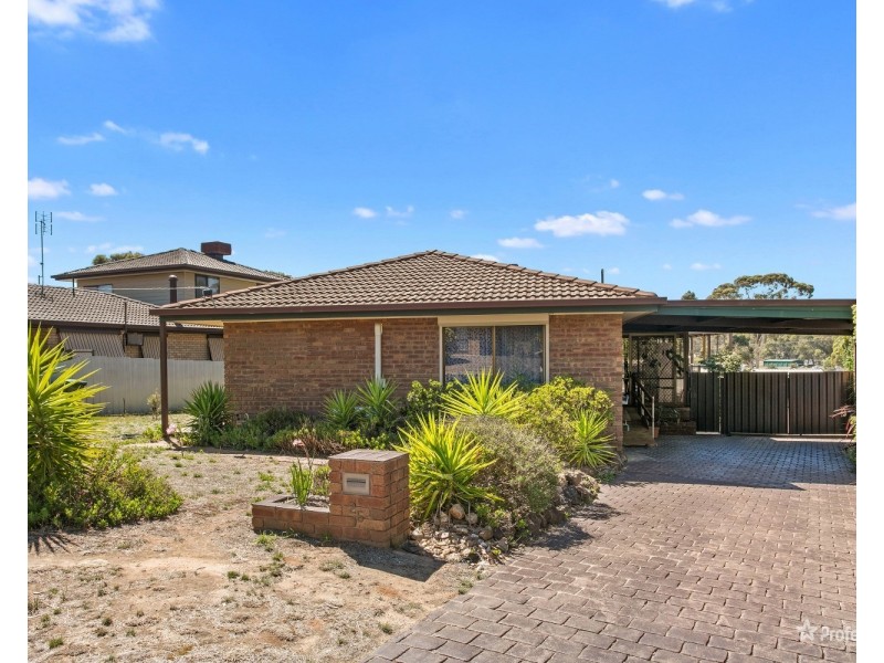 25 Ironbark Drive, Maryborough VIC 3465