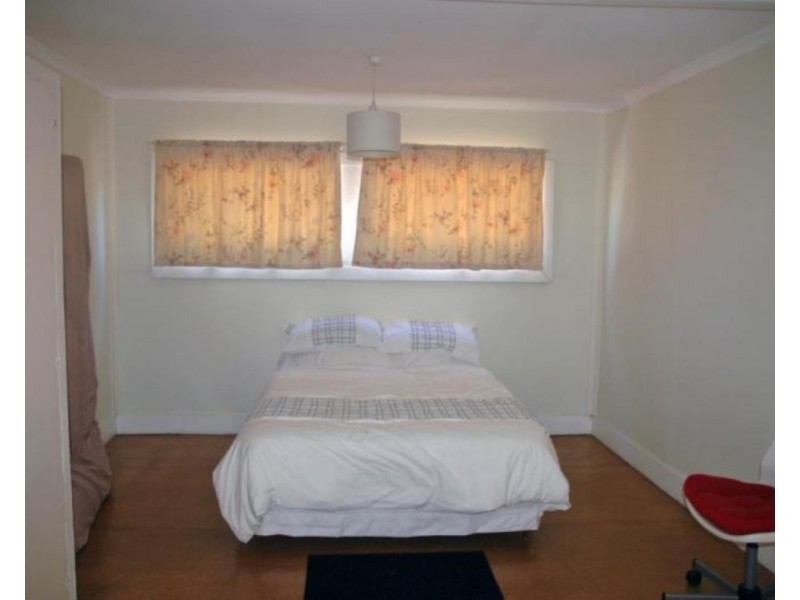 12 Casey Street, Maryborough VIC 3465