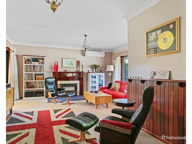 4 Templeton Street, Avoca VIC 3467