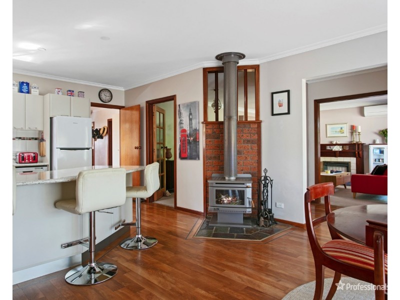 4 Templeton Street, Avoca VIC 3467