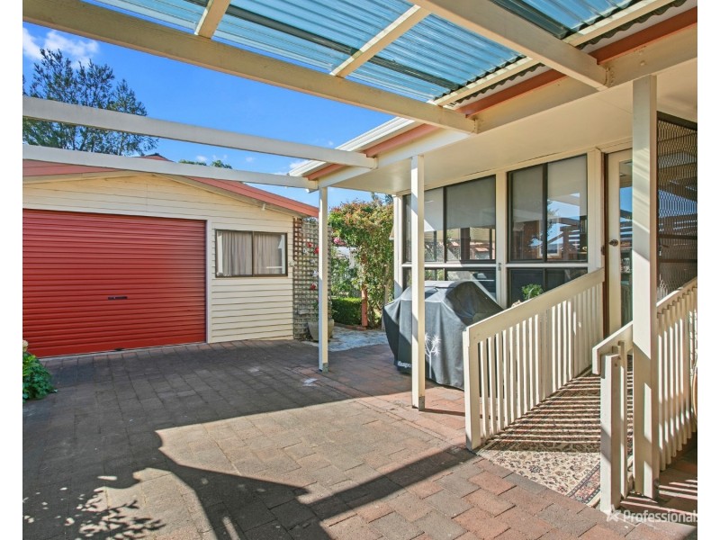4 Templeton Street, Avoca VIC 3467