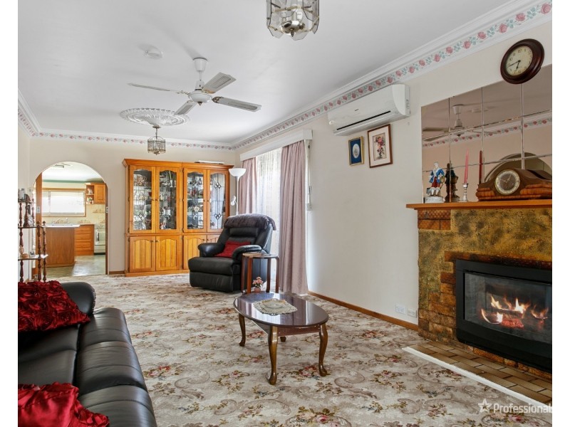 4 Christian Street, Maryborough VIC 3465