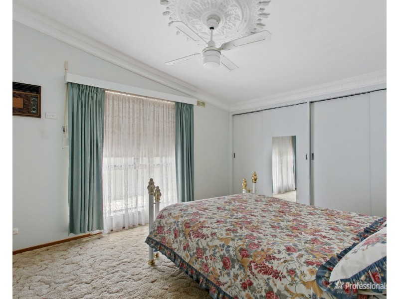 4 Christian Street, Maryborough VIC 3465