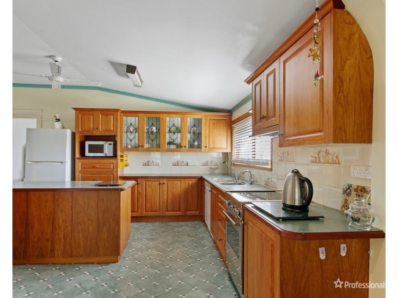 4 Christian Street, Maryborough VIC 3465