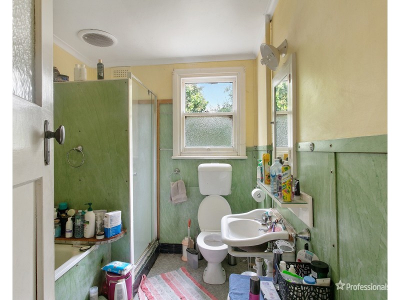 6 Barkly Street, Maryborough VIC 3465