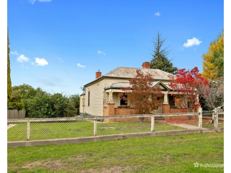 6 Barkly Street, Maryborough VIC 3465