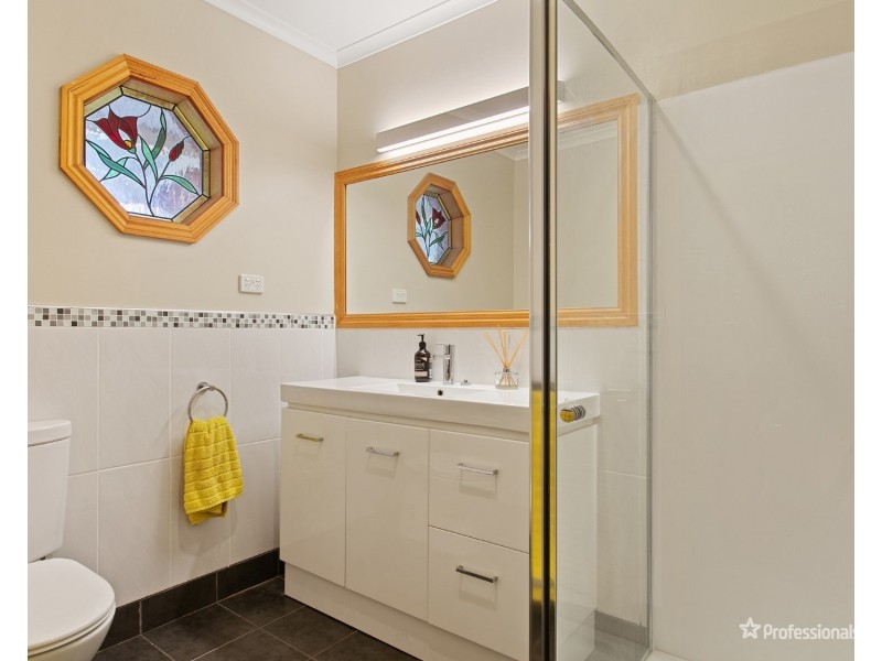 7-9 Powlett Street, Carisbrook VIC 3464