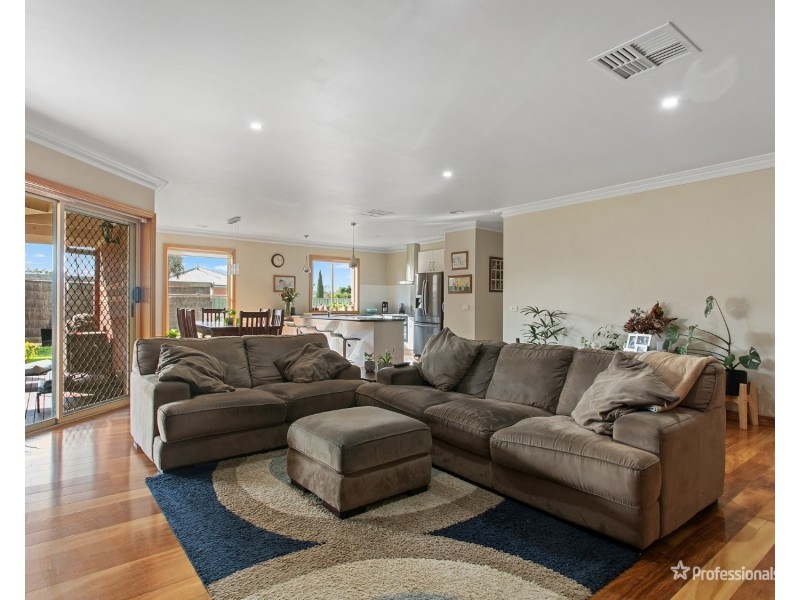 7-9 Powlett Street, Carisbrook VIC 3464