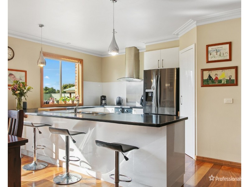 7-9 Powlett Street, Carisbrook VIC 3464