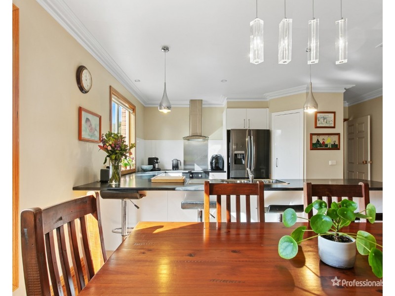 7-9 Powlett Street, Carisbrook VIC 3464