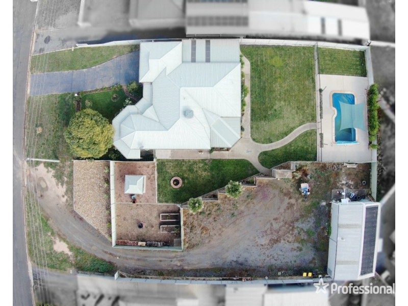 7-9 Powlett Street, Carisbrook VIC 3464