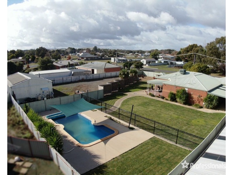 7-9 Powlett Street, Carisbrook VIC 3464