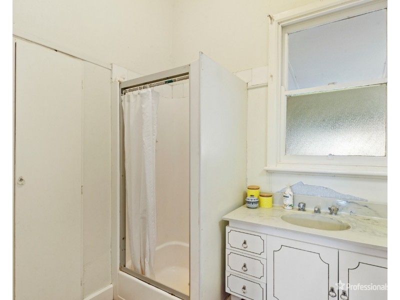 83 Inkerman Street, Maryborough VIC 3465