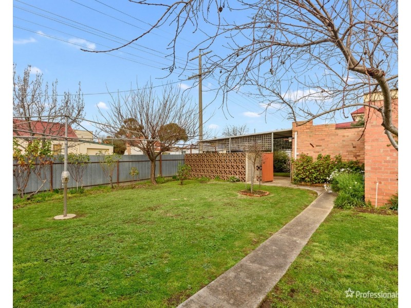 83 Inkerman Street, Maryborough VIC 3465