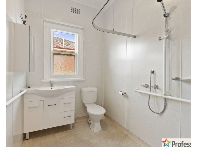 63 Majorca Road, Maryborough VIC 3465