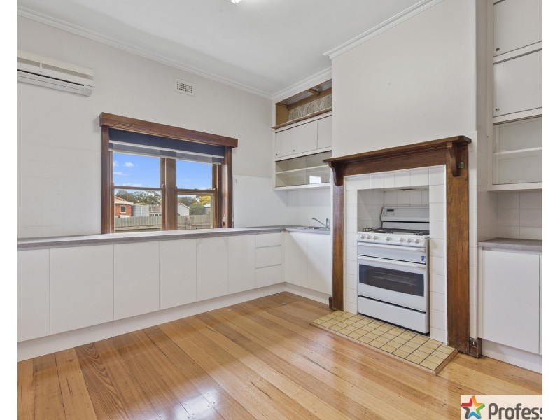 63 Majorca Road, Maryborough VIC 3465