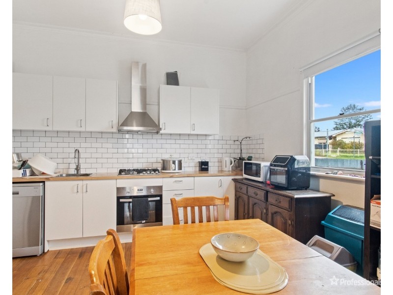 128 Inkerman Street, Maryborough VIC 3465