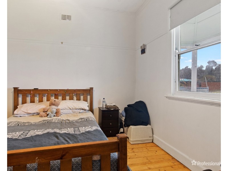 128 Inkerman Street, Maryborough VIC 3465