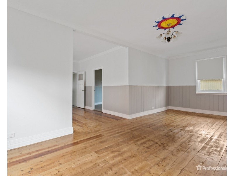 7 Newton Street, Maryborough VIC 3465