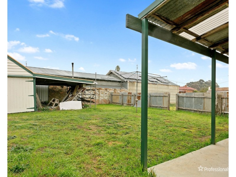 7 Newton Street, Maryborough VIC 3465