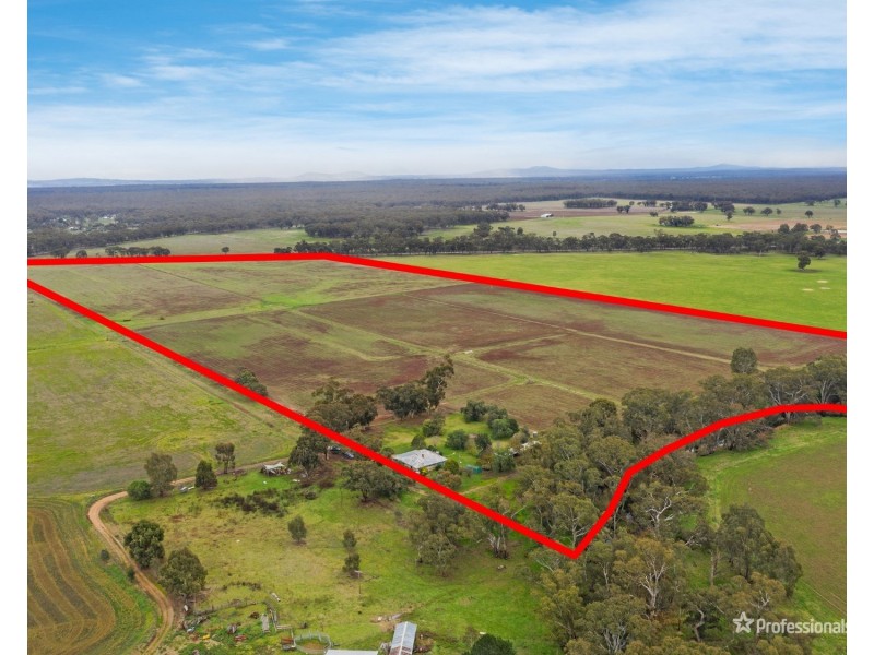 99 Newmarket Road, Carisbrook VIC 3464