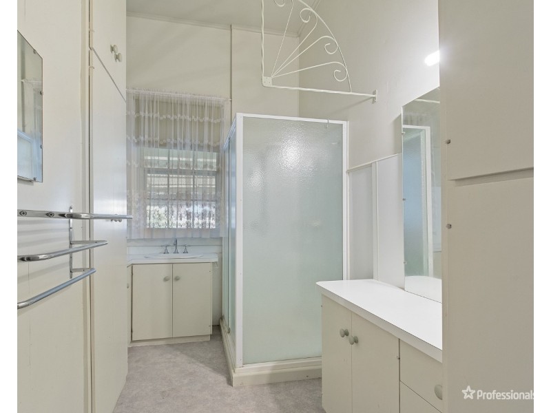 99 Newmarket Road, Carisbrook VIC 3464