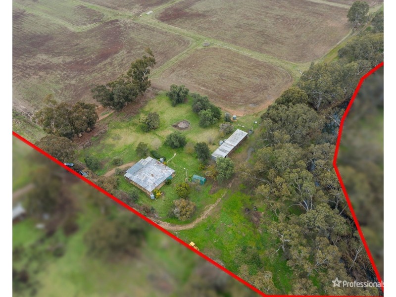 99 Newmarket Road, Carisbrook VIC 3464