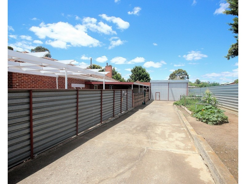 34 Pekin Road, Maryborough VIC 3465