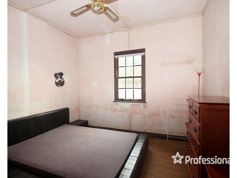 42 Victoria Street, Carisbrook VIC 3464