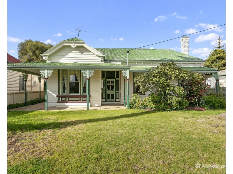 82 Napier Street, Maryborough VIC 3465