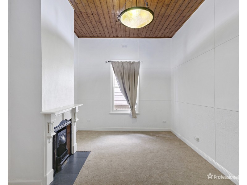 82 Napier Street, Maryborough VIC 3465